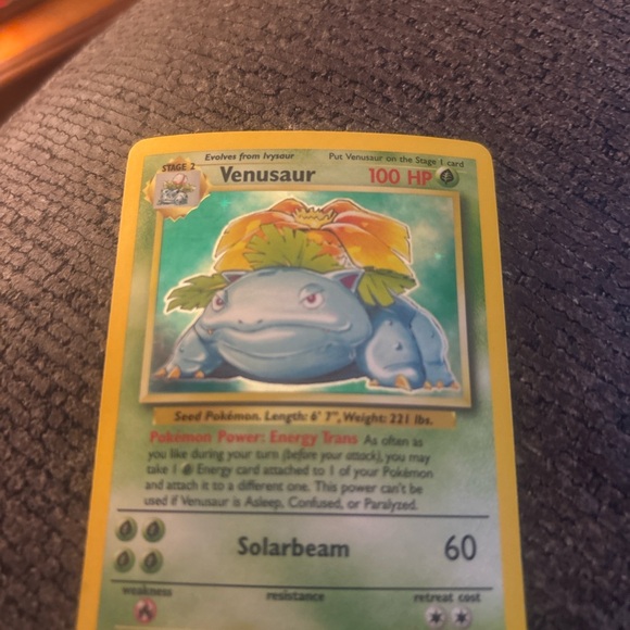 Pokemon Other - Pokemon Venusaur Card with Yellow Border
